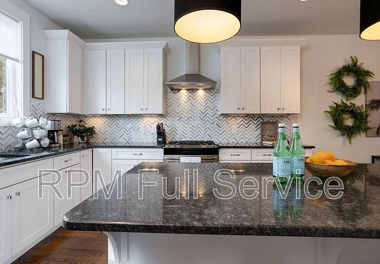 505B Wedgewood Ave — Photo 9