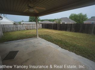 2630 Red Oak Dr, Van Buren, AR 72956
