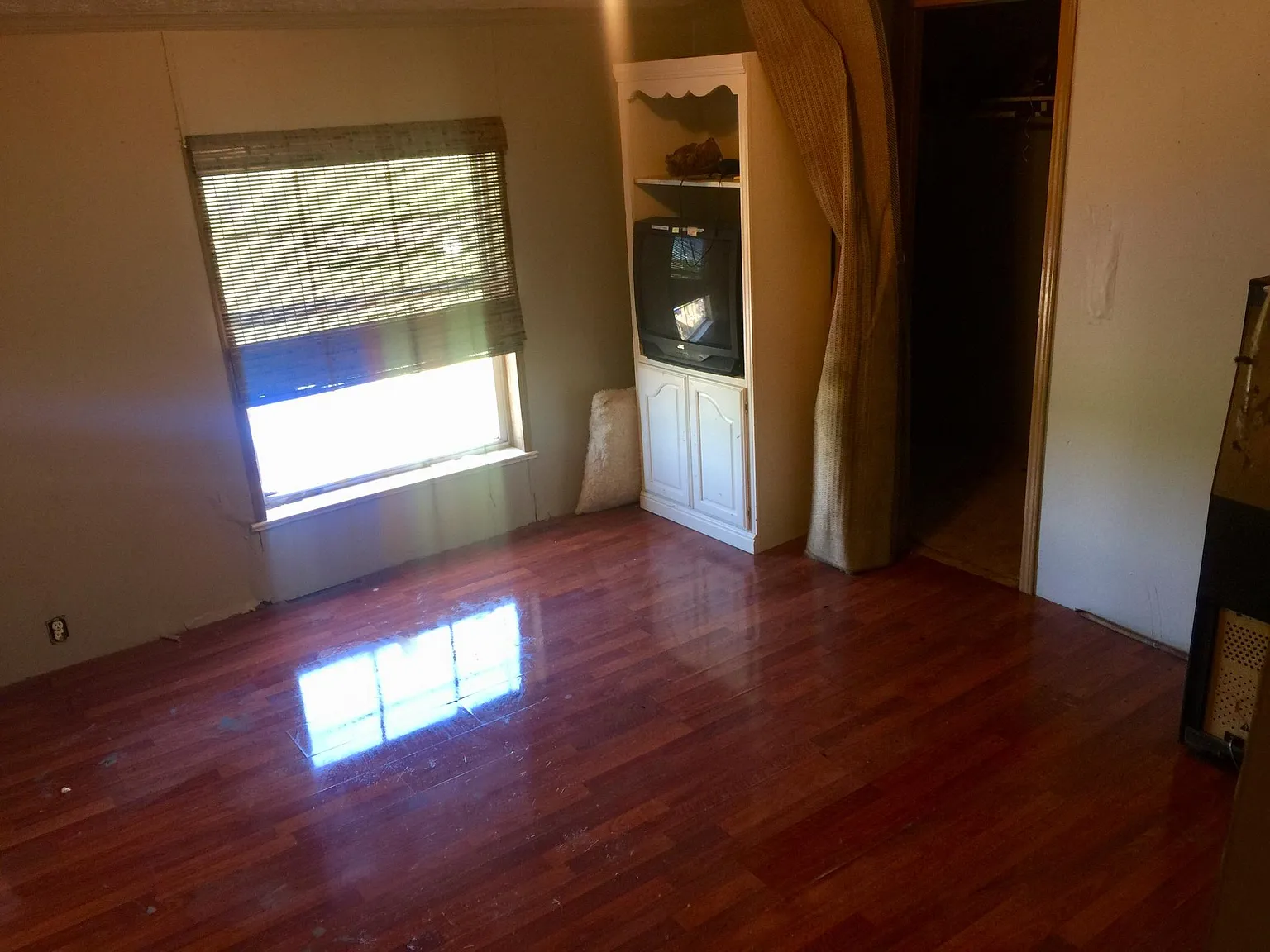3 bed, 1800 sqft, $1,200 — Photo 3