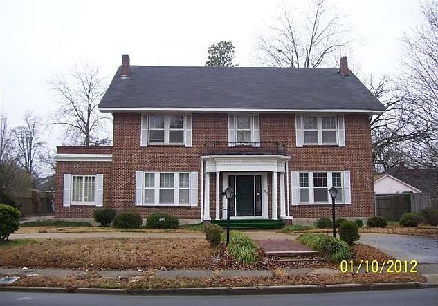1st image of 1310 S Olive St