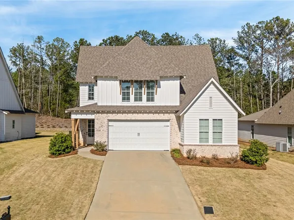 1704 Woodsome Cir, Auburn, AL 36830