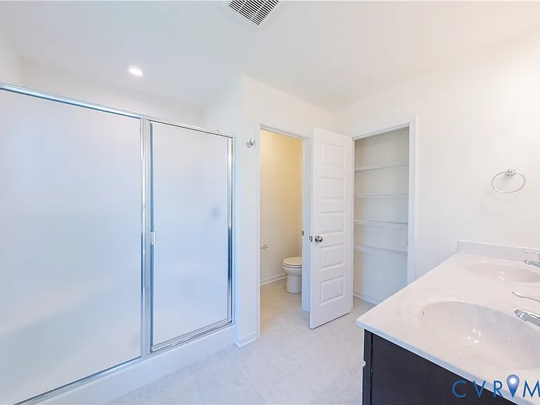 18372 Palisades Ct — Photo 34
