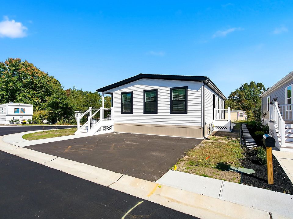 Exterior Image