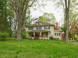 143 Armonk Rd, Mount Kisco, NY 10549