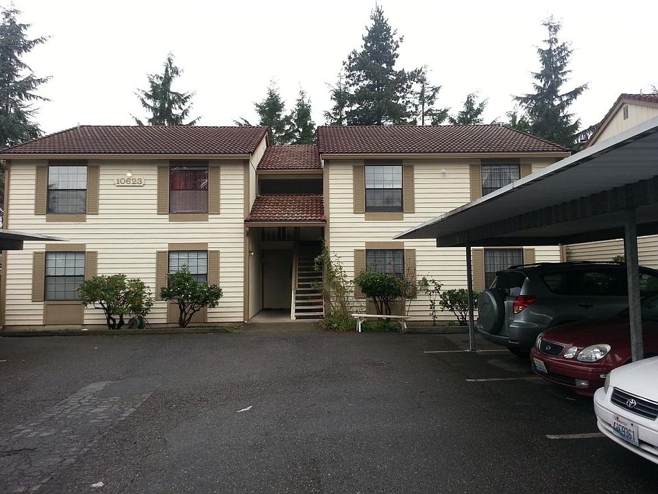 Building and Parking lot