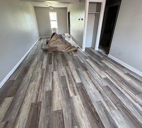 4th image of 205 N Ford St #4