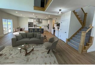 331 W Dawson Rd, Milford, MI 48381