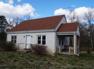 502 Cook Ave, Brookneal, VA 24528