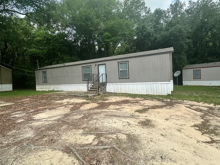 610 Johnson Rd #13 — Photo 1