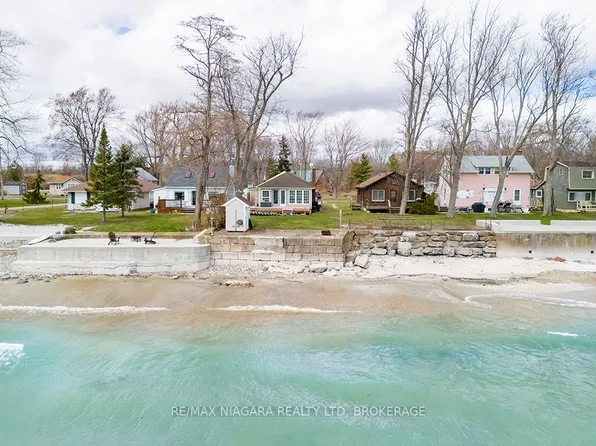 11161 Churchill Ave, Wainfleet, ON L3K 5V4