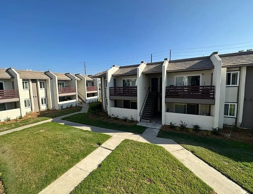 Bolsa Gardens Apartment Homes