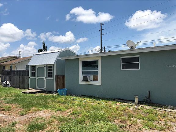2nd image of 1395 Sharlo Ln #1395