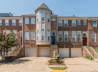 20689 Riptide Sq, Sterling, VA 20165