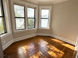 6959 S Paxton Ave APT 3E, Chicago, IL 60649