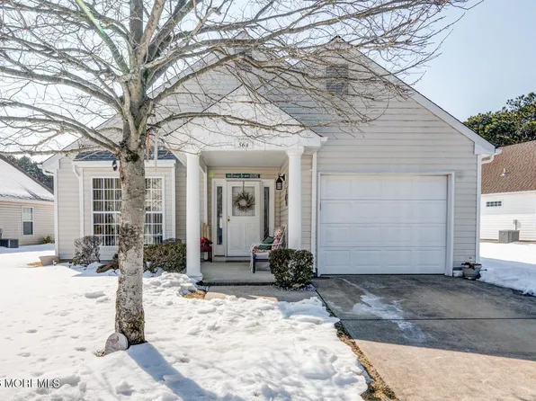 564 Waterford Drive, Manchester, NJ 08759