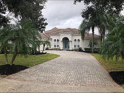 1st image of 418 Largovista Dr