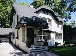 308 Forest Dr SE, Cedar Rapids, IA 52403
