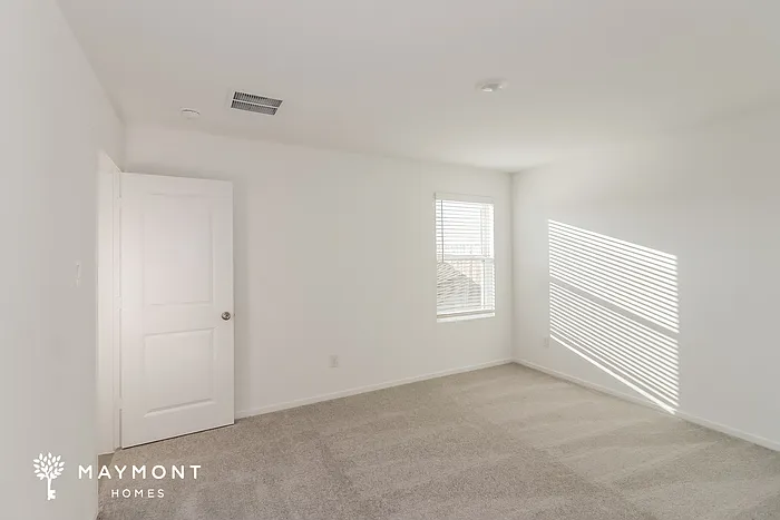 3048 Majestic Sunrise Dr — Photo 13