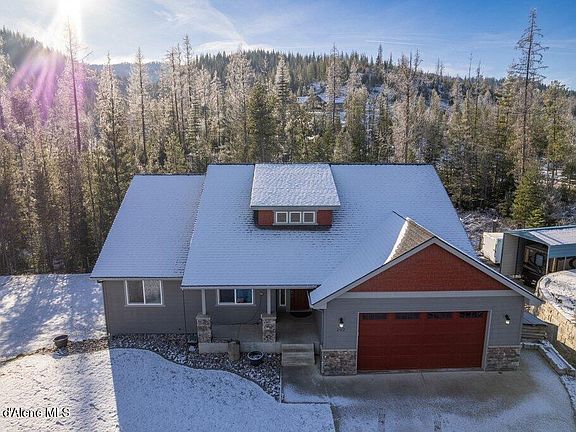 2nd image of 202 Silver Saddle Ct