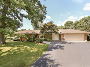 226 Frances Ln, Barrington, IL 60010