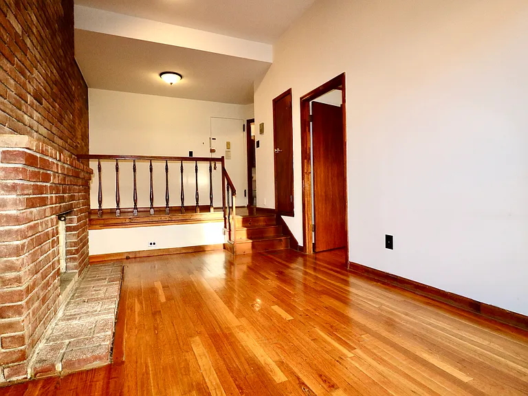 126 W 74th St #3A — Photo 2