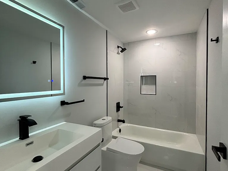 1108 W Dauphin St #1B — Photo 16
