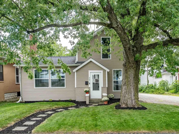407 W Market St, Columbia City, IN 46725