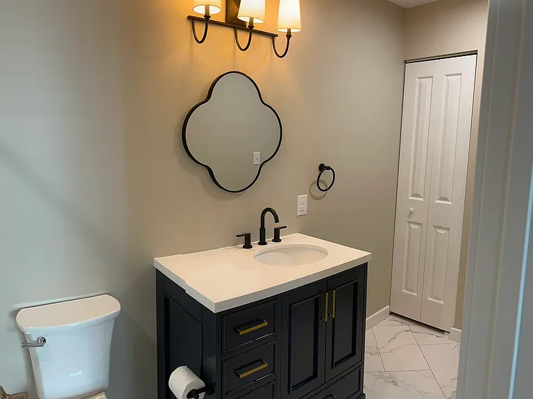 1207 Roberts Way — Photo 10