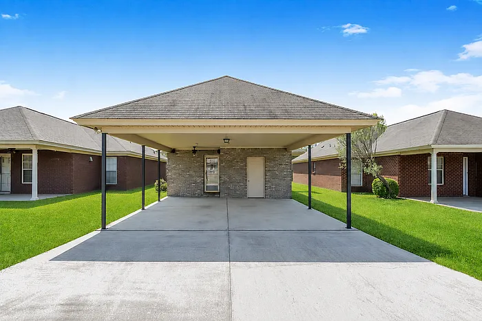 8749 Lindsey Ln — Photo 10