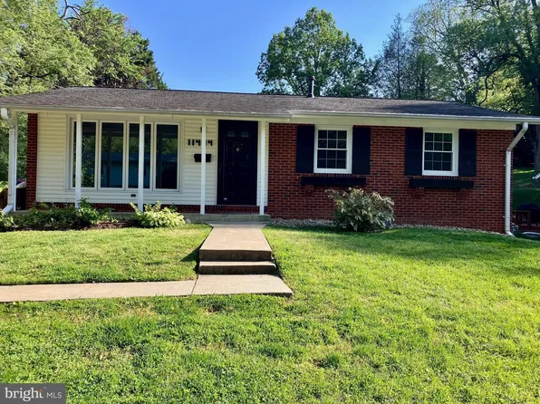 11404 Soward Dr, Kensington, MD 20895