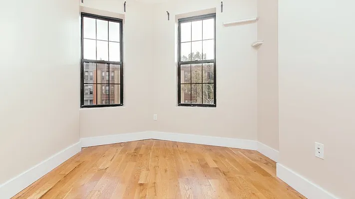 Rented by Nooklyn NYC LLC | media 23