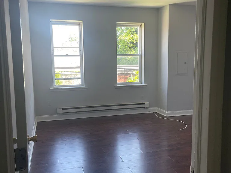 5849 Market St #2 — Photo 6