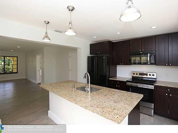 2nd image of 641 NW 21st St