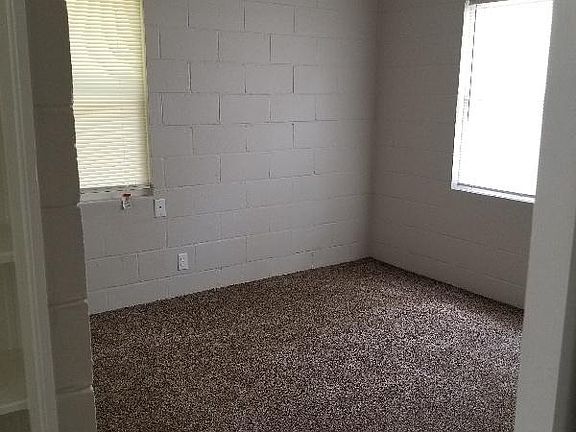 4th image of 636 W Juniata St