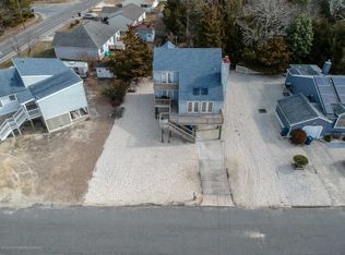 3 Beach Dr, Little Egg Harbor, NJ
