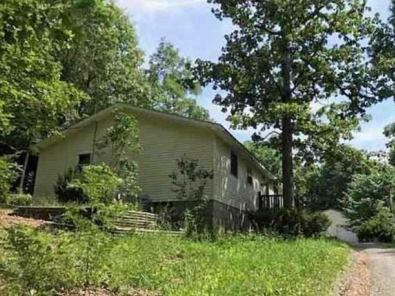 2nd image of 255 Littlefoot Ln