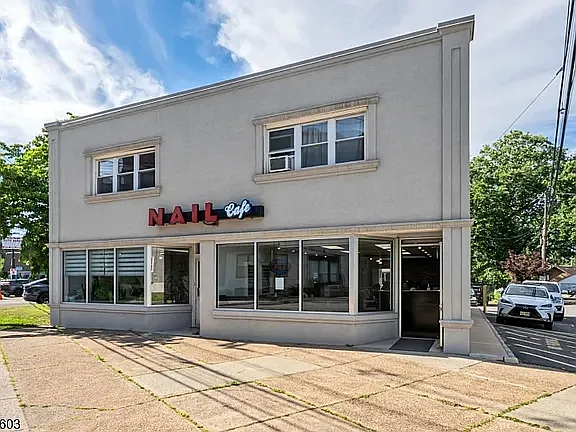388 Main St — Photo 7