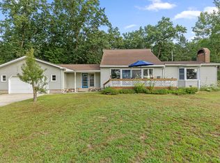3612 Holiday Dr, Greenville, MI 48838