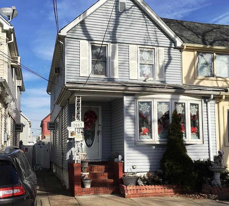 1st image of 2053 E 65th St