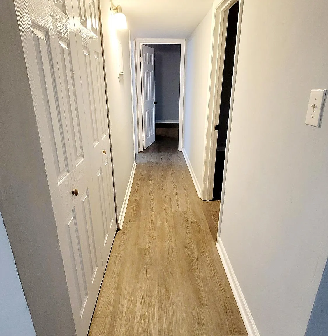 2 bed, 748 sqft, $995 — Photo 4