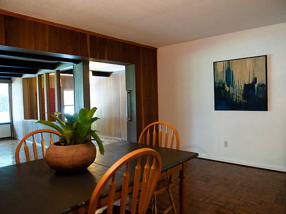 4th image of 2915 Lando Ln