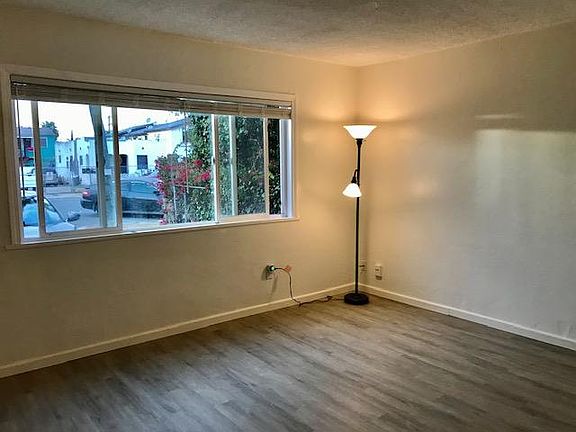 2nd image of 4033 Van Dyke Ave Unit A