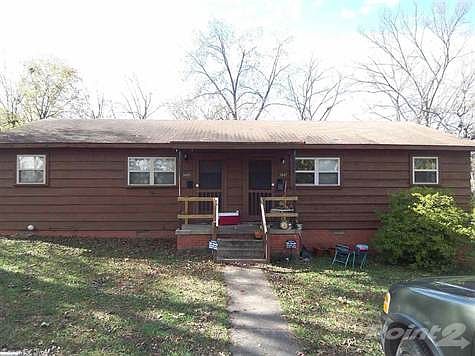 1st image of 3605 Parker St