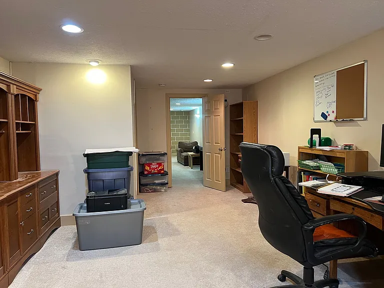 4071 W Broadway Ave — Photo 6