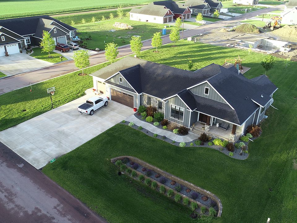 616 N Woodland Dr, Thompson, ND 58278 Zillow