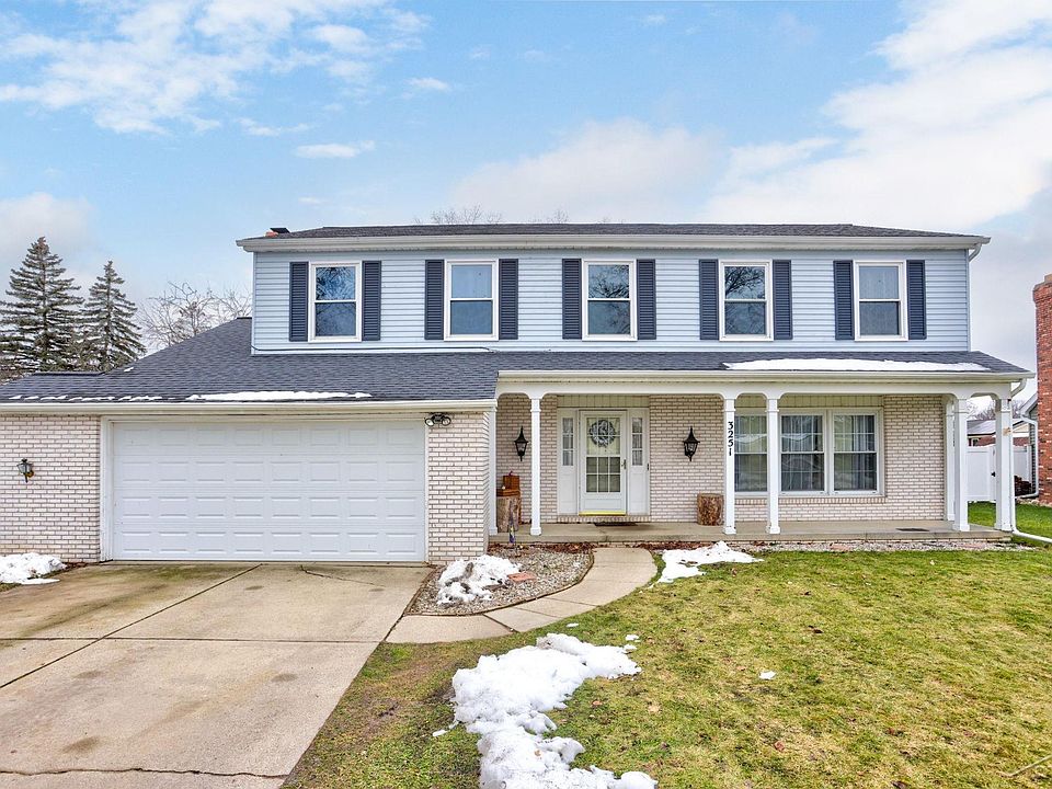 1st image of 3251 Columbine Dr