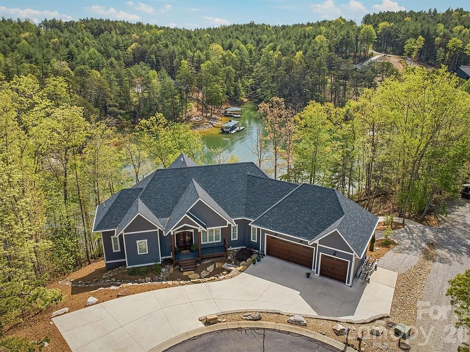 1st image of 10 Otter Cove Ct
