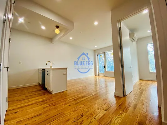 Rented by Blue Egg Realty Corp | media 9
