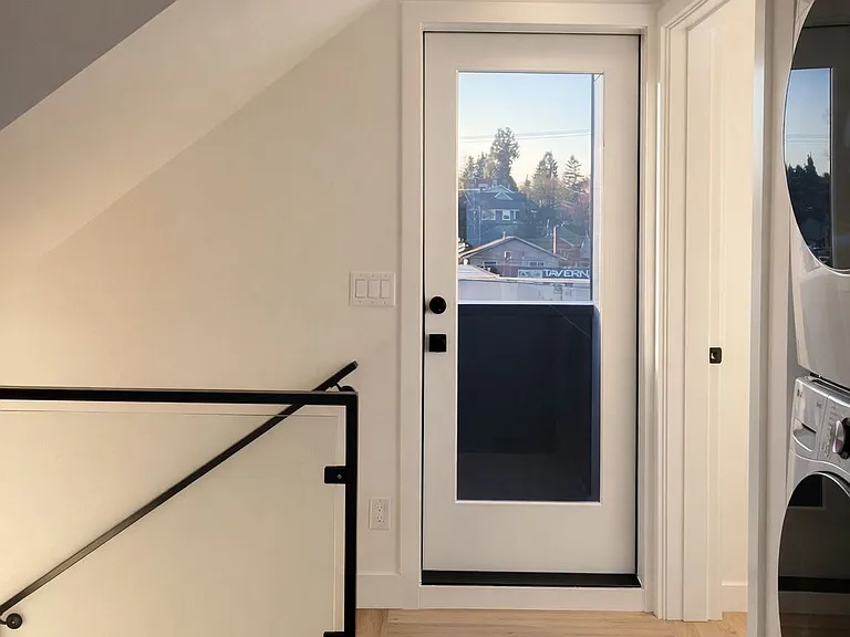 1111 N 76th St #B — Photo 8
