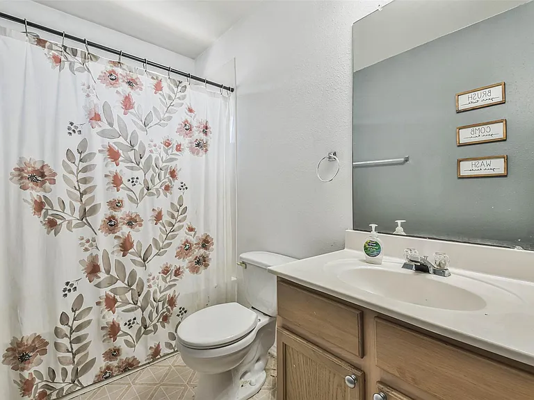 11735 Pebble Sands Dr — Photo 25